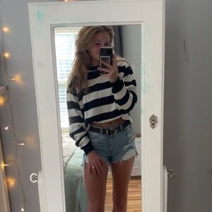 Meet your Posher, Victoria